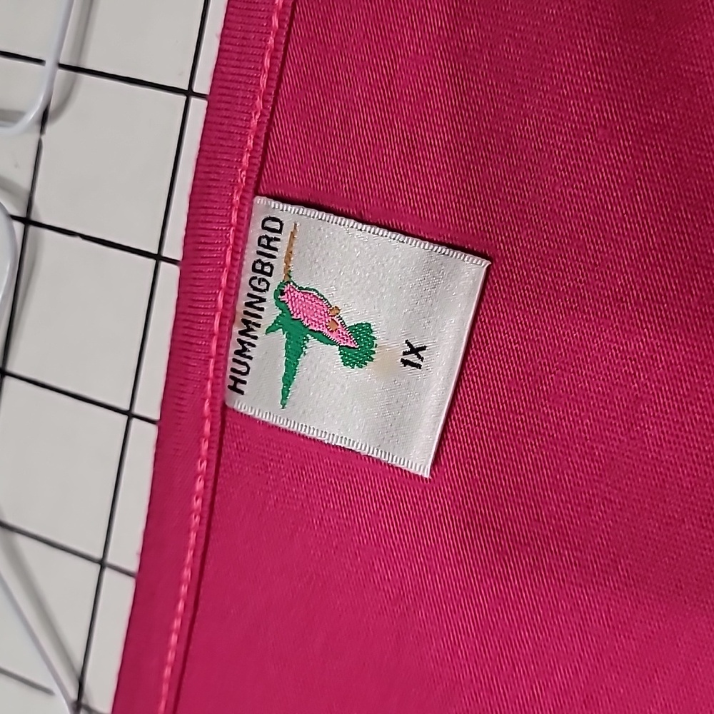 Women's hummingbird Pink T-shirt, 1X Preloved - Picture 8 of 8